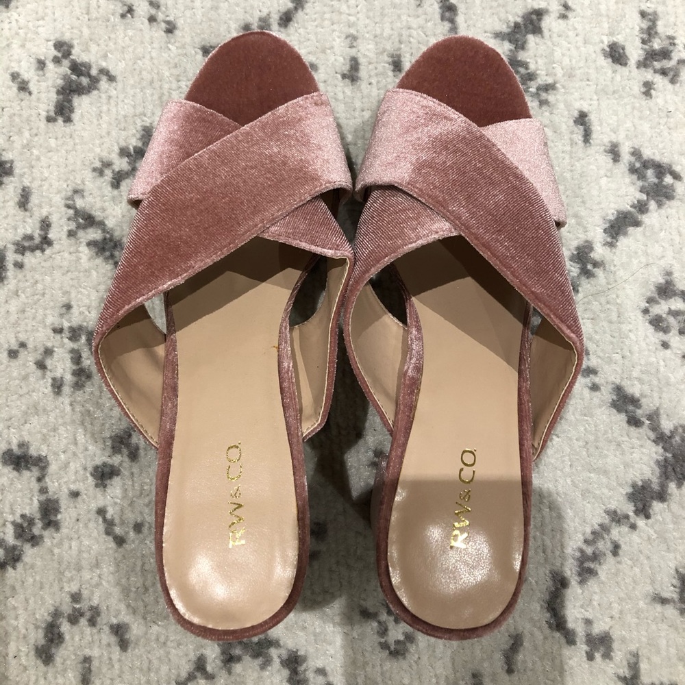Velvet open toe slip-on heel